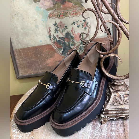 EUC Sam Edelman “Laurs” Platform Loafer in Black Patent Leather Size 9 - Picture 2 of 16